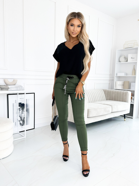 Khaki cygaretki z przeszyciem