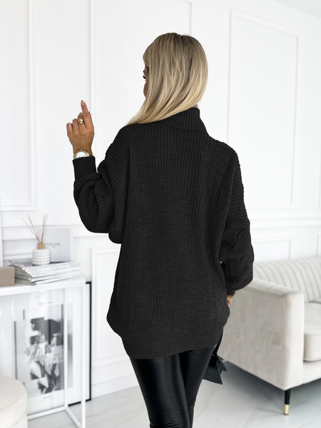 Czarny sweter z golfem Vita