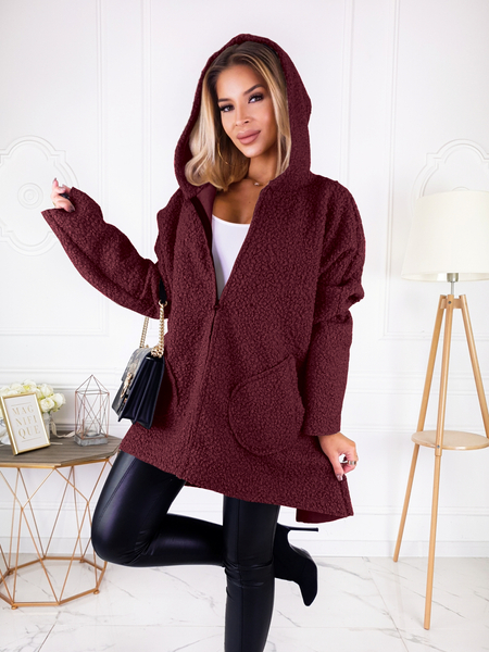Burgundowy płaszcz baranek z kapturem
