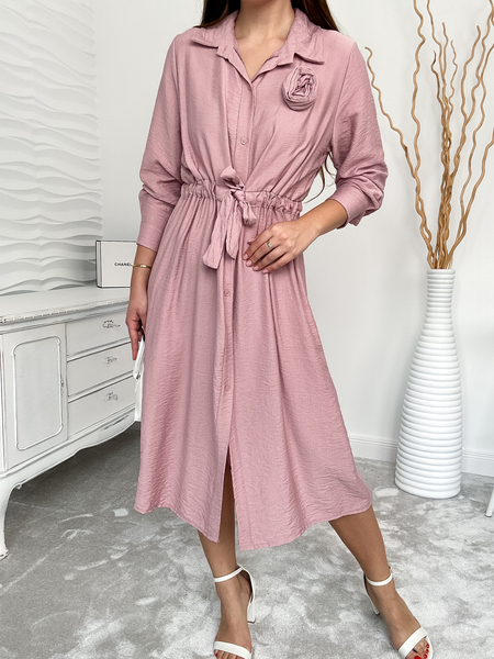 Brudny róż sukienka z różą i wiązaniem w talii Matilde