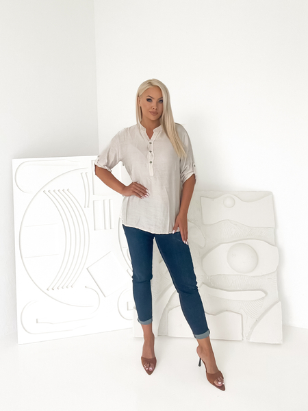 Beżowa koszulowa bluzka z guzikami Lana