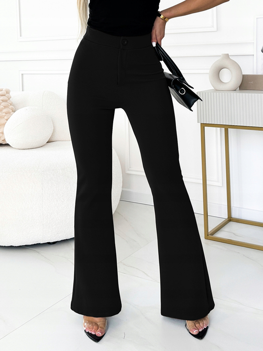 Czarne spodnie dzwony