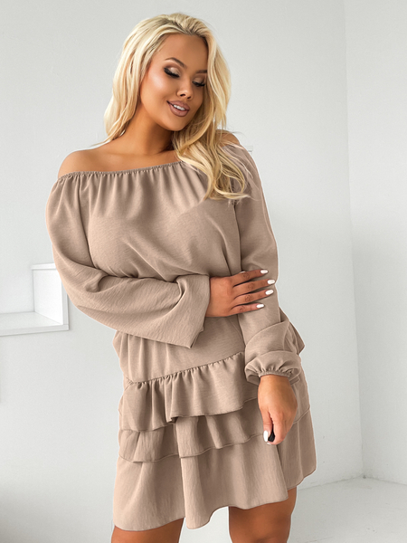 Beżowa sukienka hiszpanka z falbanami Mia