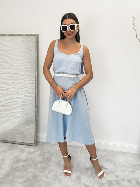 Błękitna muślinowa sukienka na ramiączkach Niki