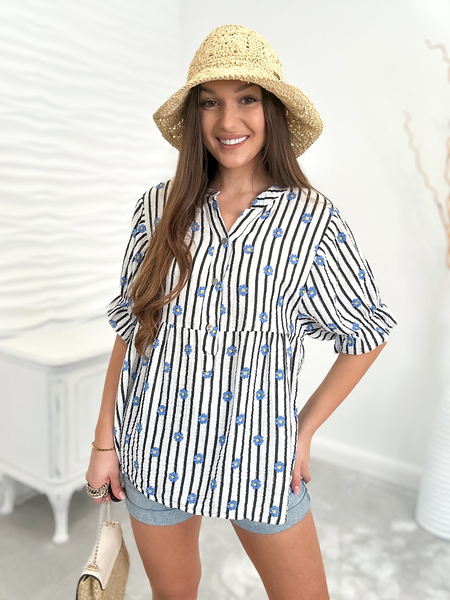 Luźna muślinowa bluzka w czarne paski