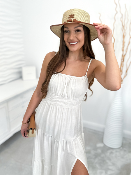 Śmietankowa biel sukienka na ramiączkach z rozcięciem Alba