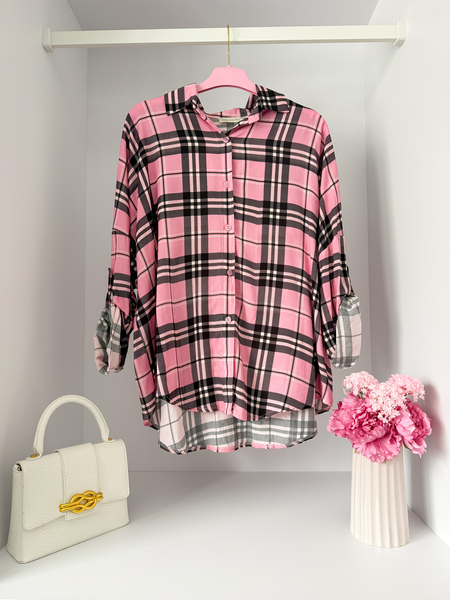 Różowa koszula w kratkę