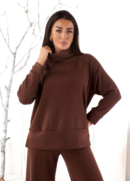 Brązowy dzianinowy komplet dresowy