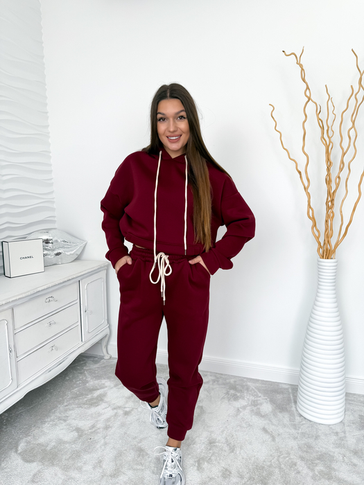 Bordowy ciepły komplet dresowy