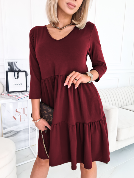 Bordowa bawełniana sukienka trapezowa z dekoltem w szpic Regina II