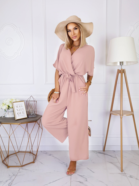 Brudny róż zwiewny kombinezon z paskiem