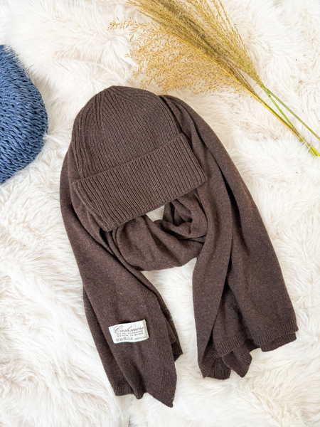 Czekoladowy z kaszmirem i wełną komplet czapka + szalik