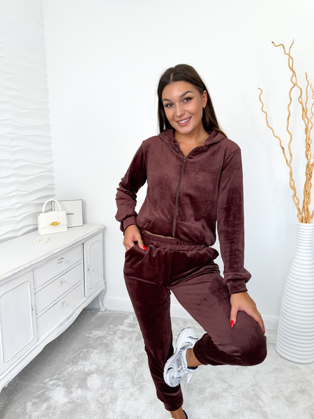 Czekoladowy komplet welurowy- bluza ze spodniami Evelyn