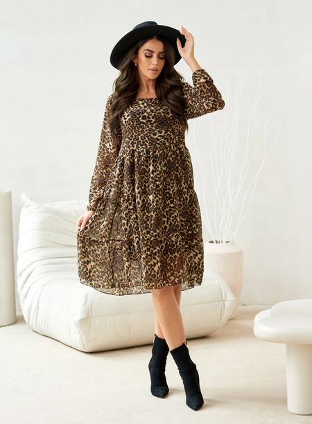 Brązowa sukienka oversize we wzór panterki