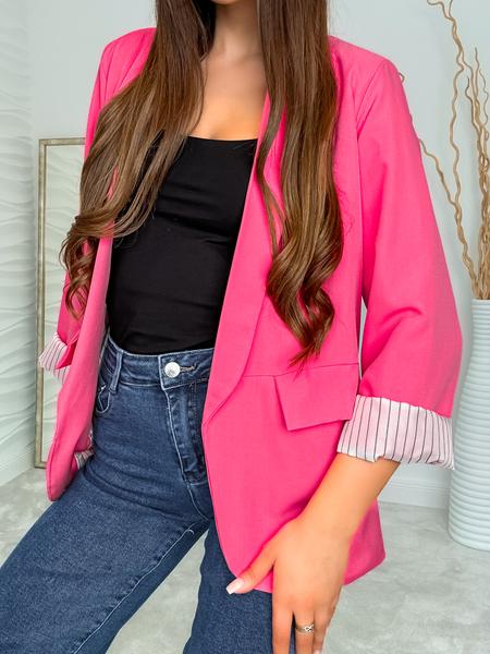 Fuksja żakiet z ozdobną podszewką