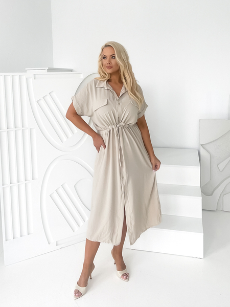 Beżowa sukienka z guzikami i wiązaniem Charlie