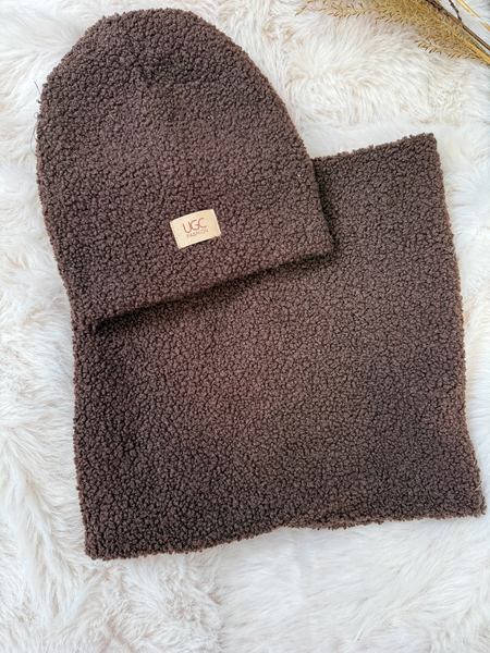 Czekoladowy komplet boucle czapka + komin