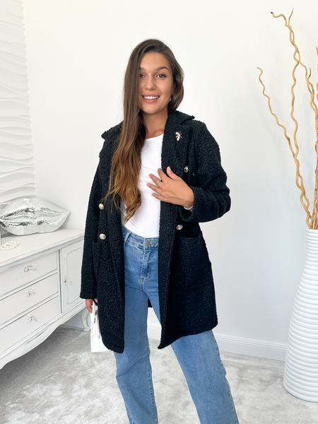 Czarny krótszy płaszcz baranek Bee