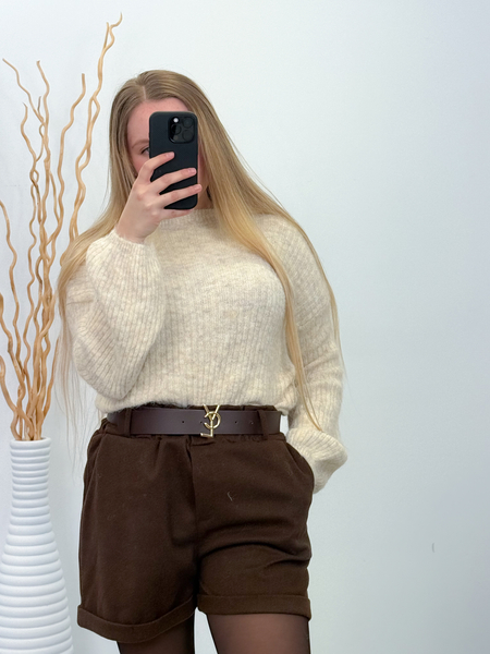 Beżowy moher i wełna sweter dzwonek