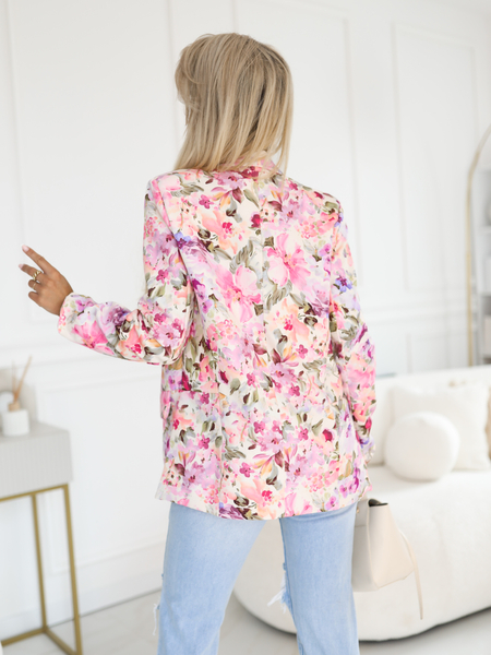 Śmietankowa biel marynarka w różowe kwiaty Gloria