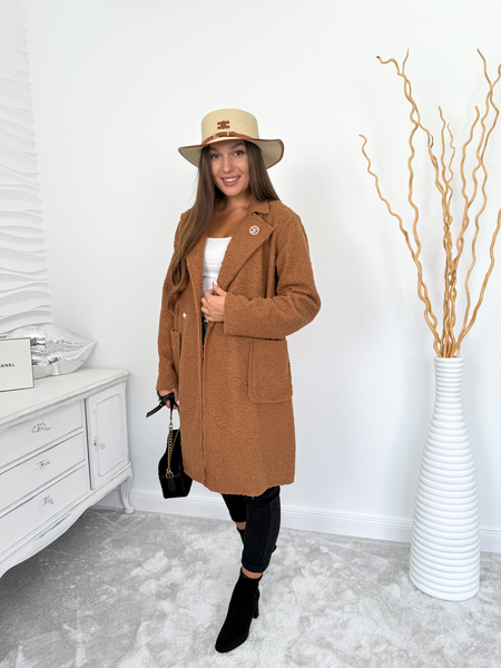 Karmelowy dłuższy płaszcz baranek Taylor