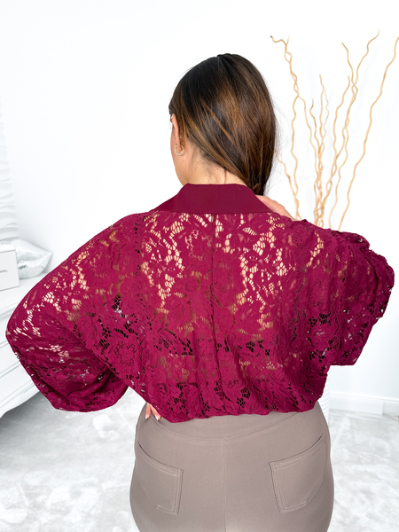 Bordowa koronkowa koszula Raven