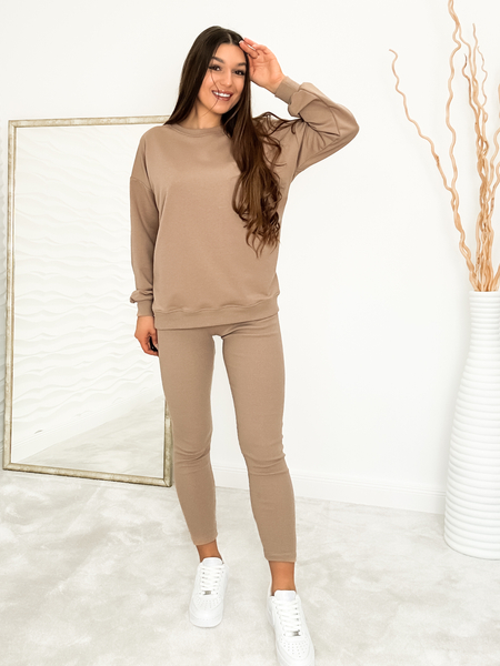 Brązowy komplet dresowy z legginsami