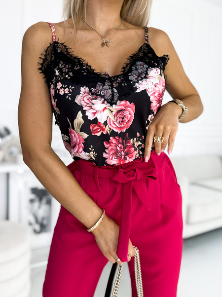 Czarna bluzka z motywem kwiatowym Gianna