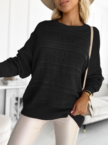 Czarny luźny sweter w ażurowe wzory Eden