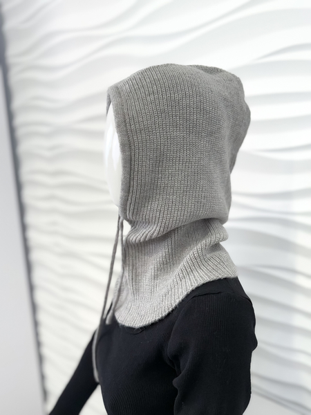 Szara balaklawa z wełną komin z kapturem