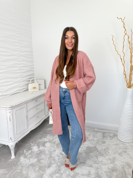 Różowy długi kardigan fluffy