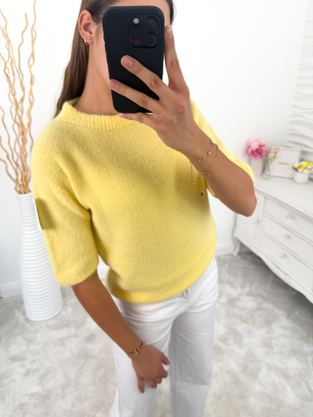 Pastelowy żółty sweter baby alpaca z krótkim rękawem