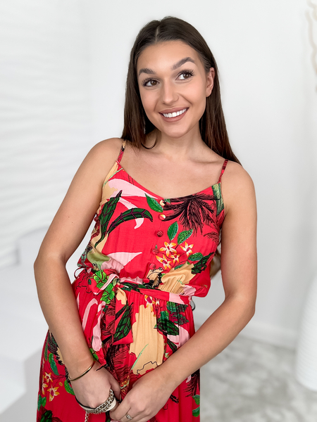 Czerwona sukienka we wzory z paskiem Carla