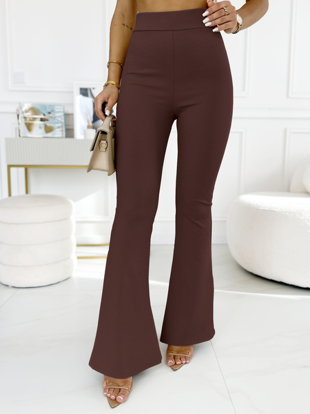 Czekoladowe prążkowane spodnie dzwony