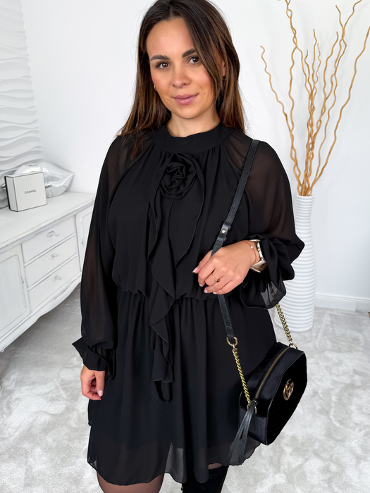 Czarna szyfonowa sukienka z różą Anastasia