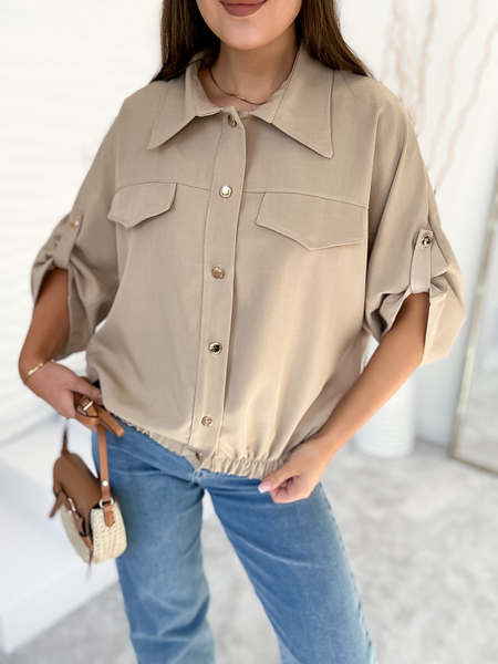 Beżowa lekka kurtka na guzki Sandra