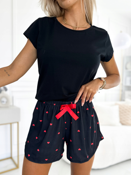 Czarna Piżama Damska Bawełniana Wygodna Piżamka Szorty Serduszka Serca