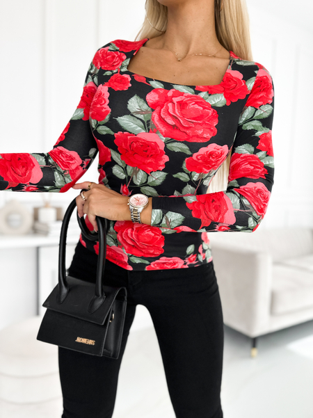 Czarna bluzka z kwadratowym dekoltem w róże