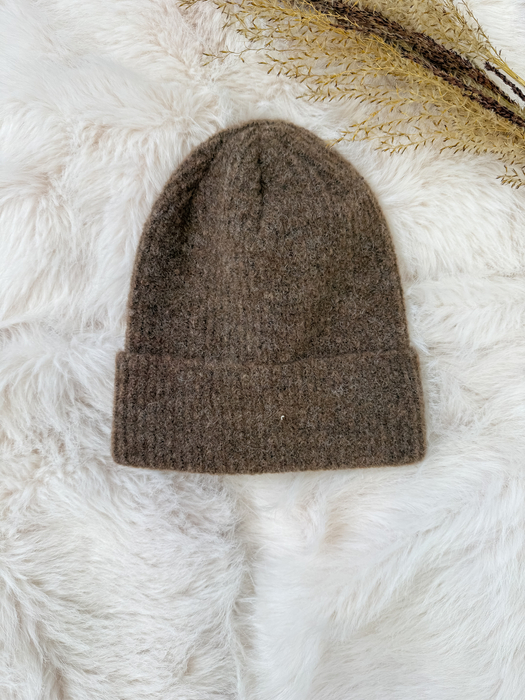 Ciepły brąz czapka moher i wełna