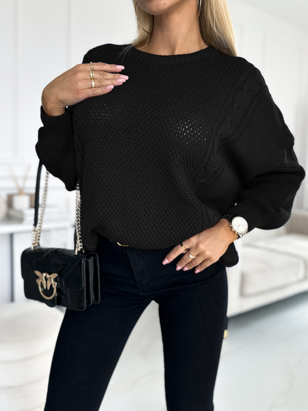 Czarny lekki sweter ze splotem
