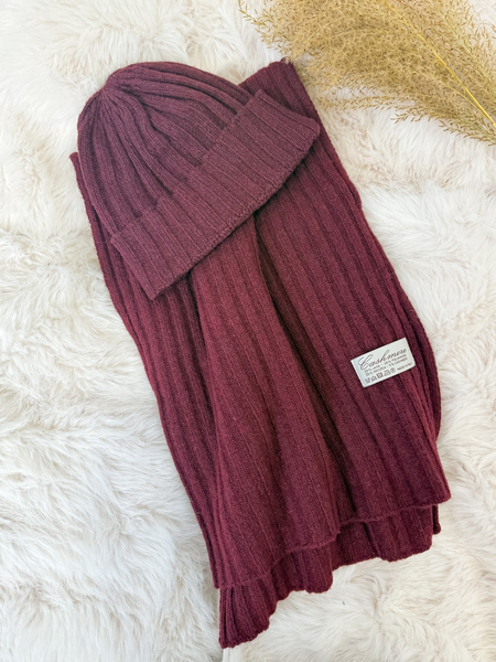 Bordowy z kaszmirem i wełną komplet prążkowany czapka + szalik