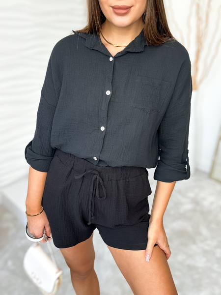 Czarna koszula muślinowa