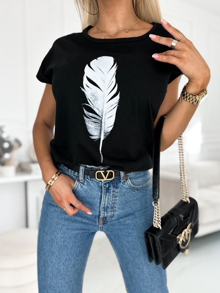 Czarny klasyczny t- shirt z aplikacją pióra
