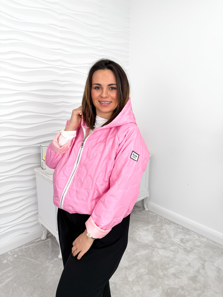 Różowa pikowana kurtka z kapturem Flower