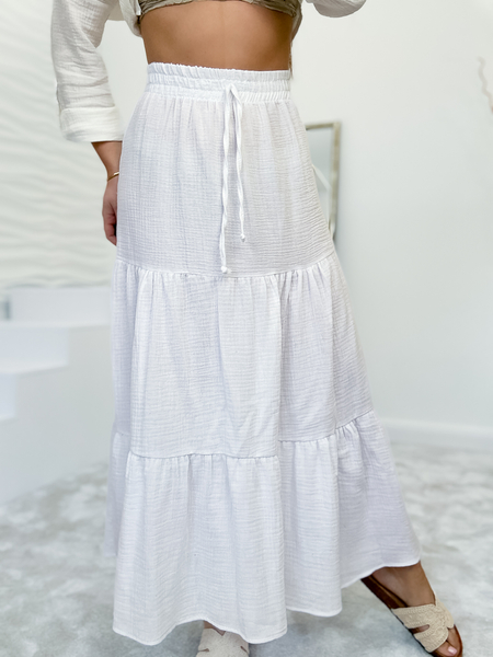 Biała spódnica muślinowa