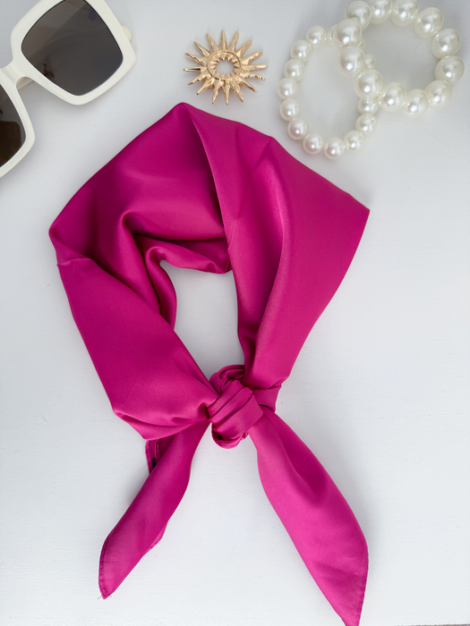 Jagodowa gładka apaszka