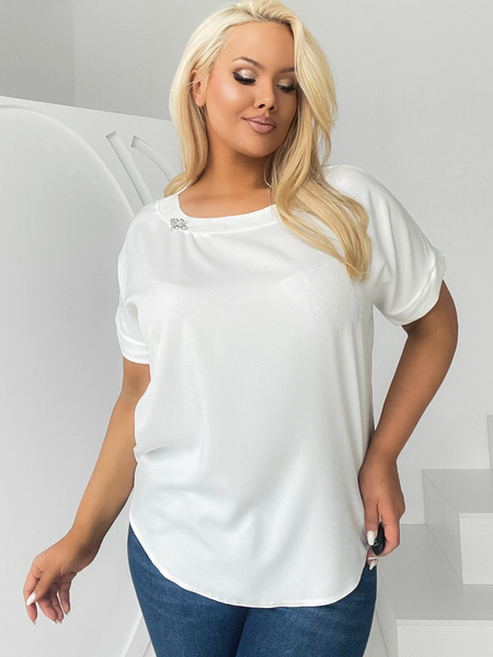 Śmietankowa biel bluzka z ozdobną broszką Fiorella